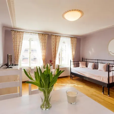 Kajovska 63 Apartmán *