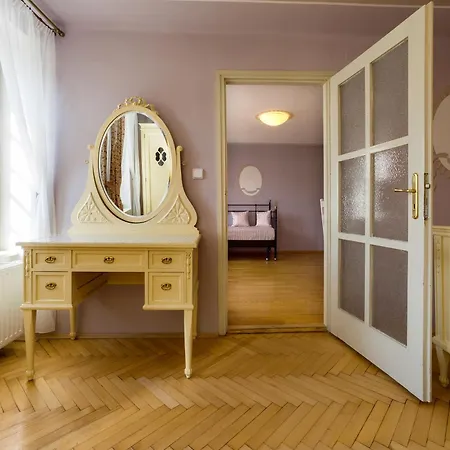 Apartmán Kajovska 63